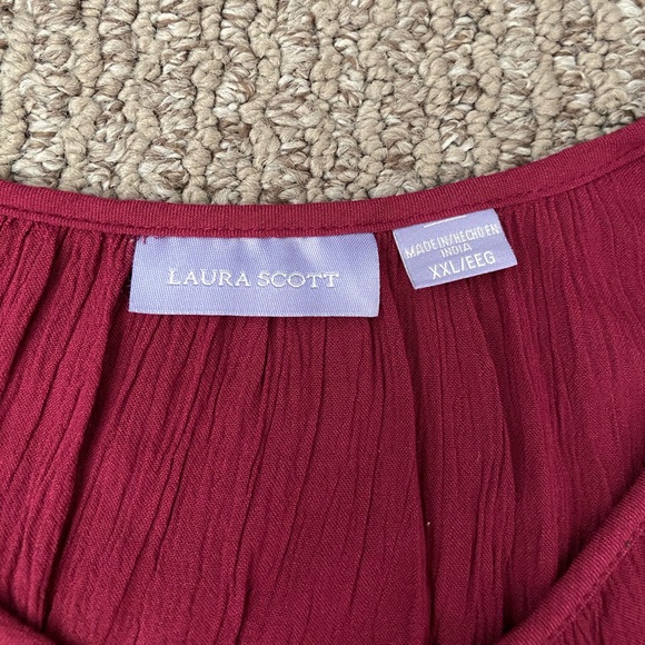 Women’s Short Sleeve Top - Picture 5 of 8